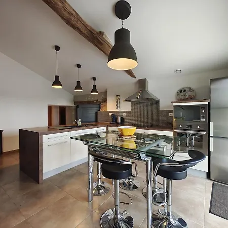 Villa Domaine Ghislaine Farm And 12p With Pool *