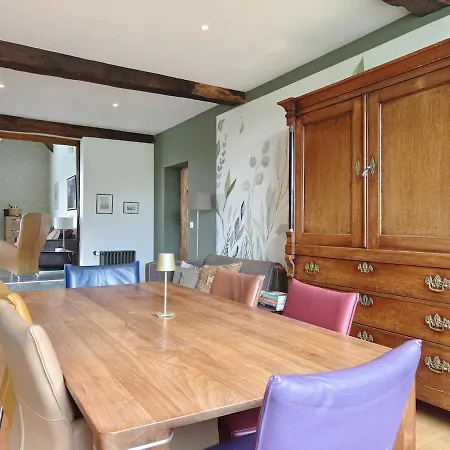 Domaine Ghislaine Farm And 12p With Pool *